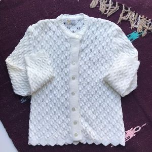 Vintage ❤️ Knit Cardigan ❤️ White